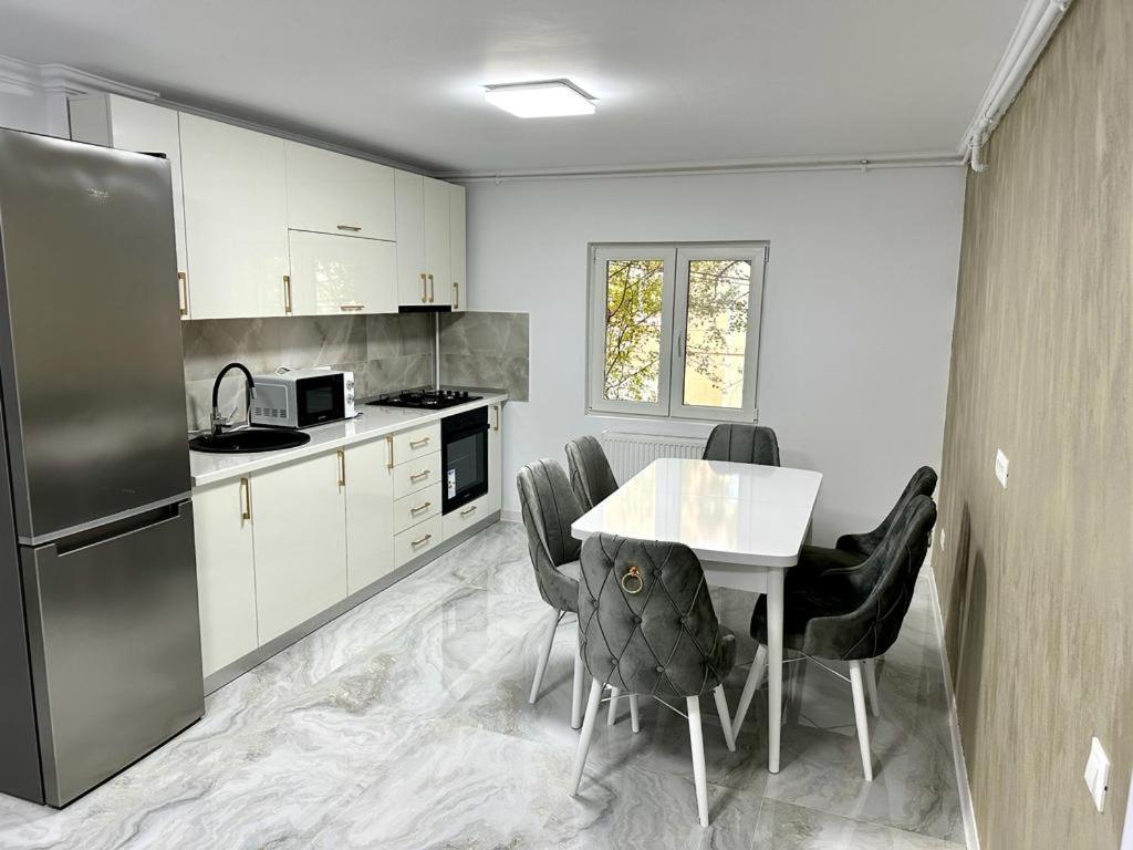 Elite Apartment Bodzavásár Kültér fotó